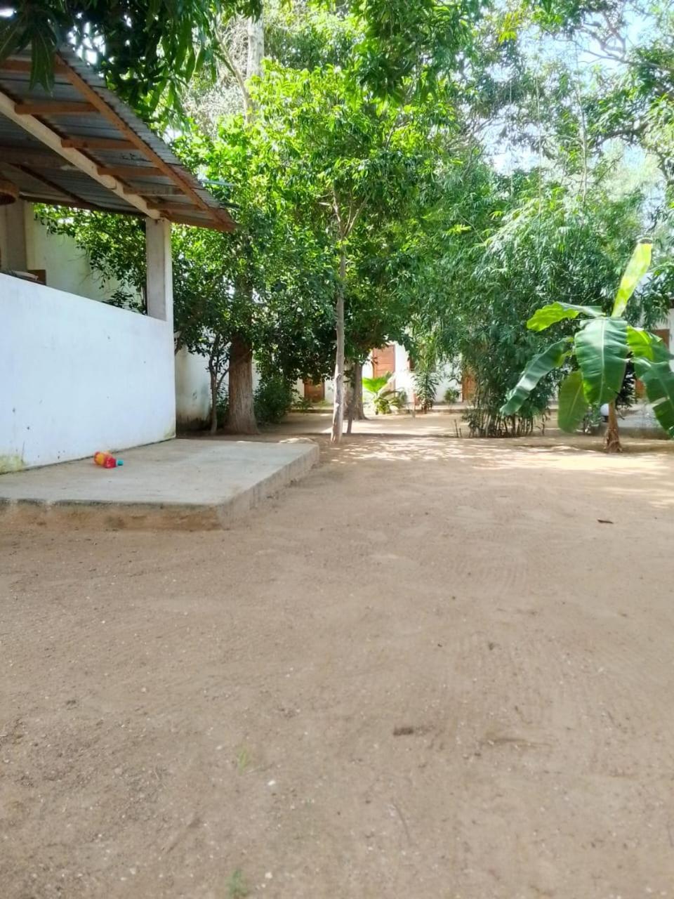 Le Jardin De Adja Hotel Ngaparou Exterior photo