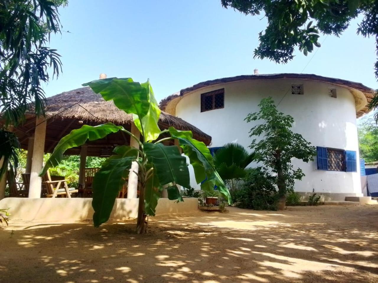 Le Jardin De Adja Hotel Ngaparou Exterior photo